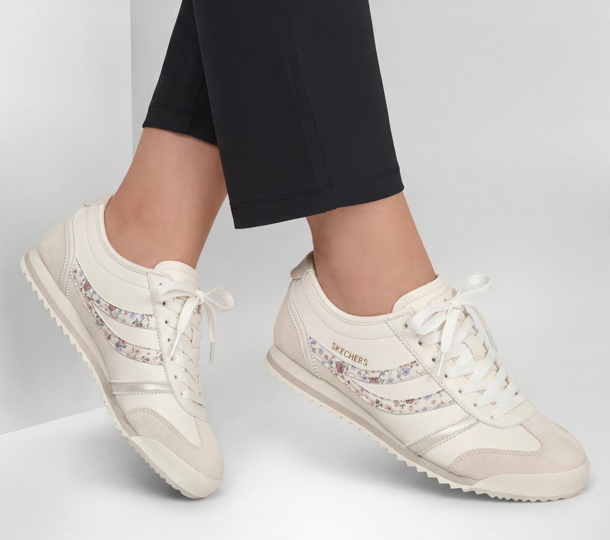 Topnotch - Hint of Floral Women Skechers us
