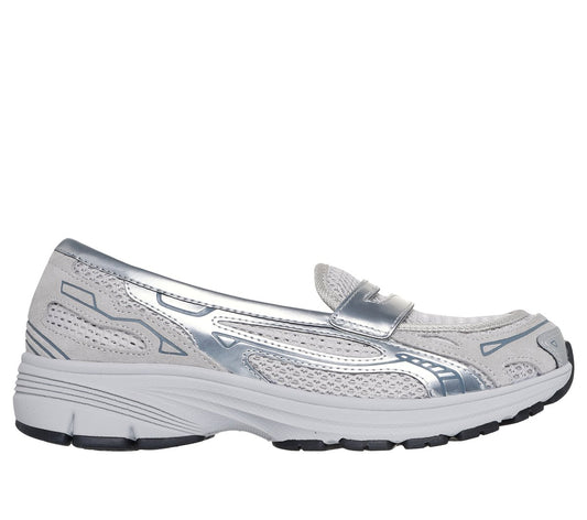 Var-City Women Skechers sale