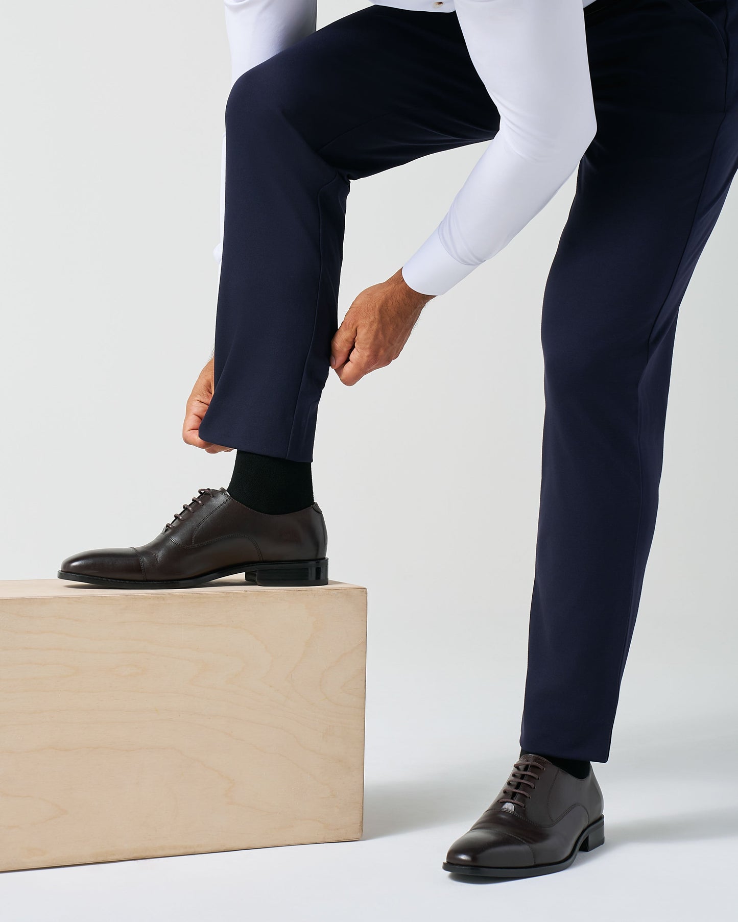 State & Liberty Athletic Fit Stretch Suit Pants - Navy