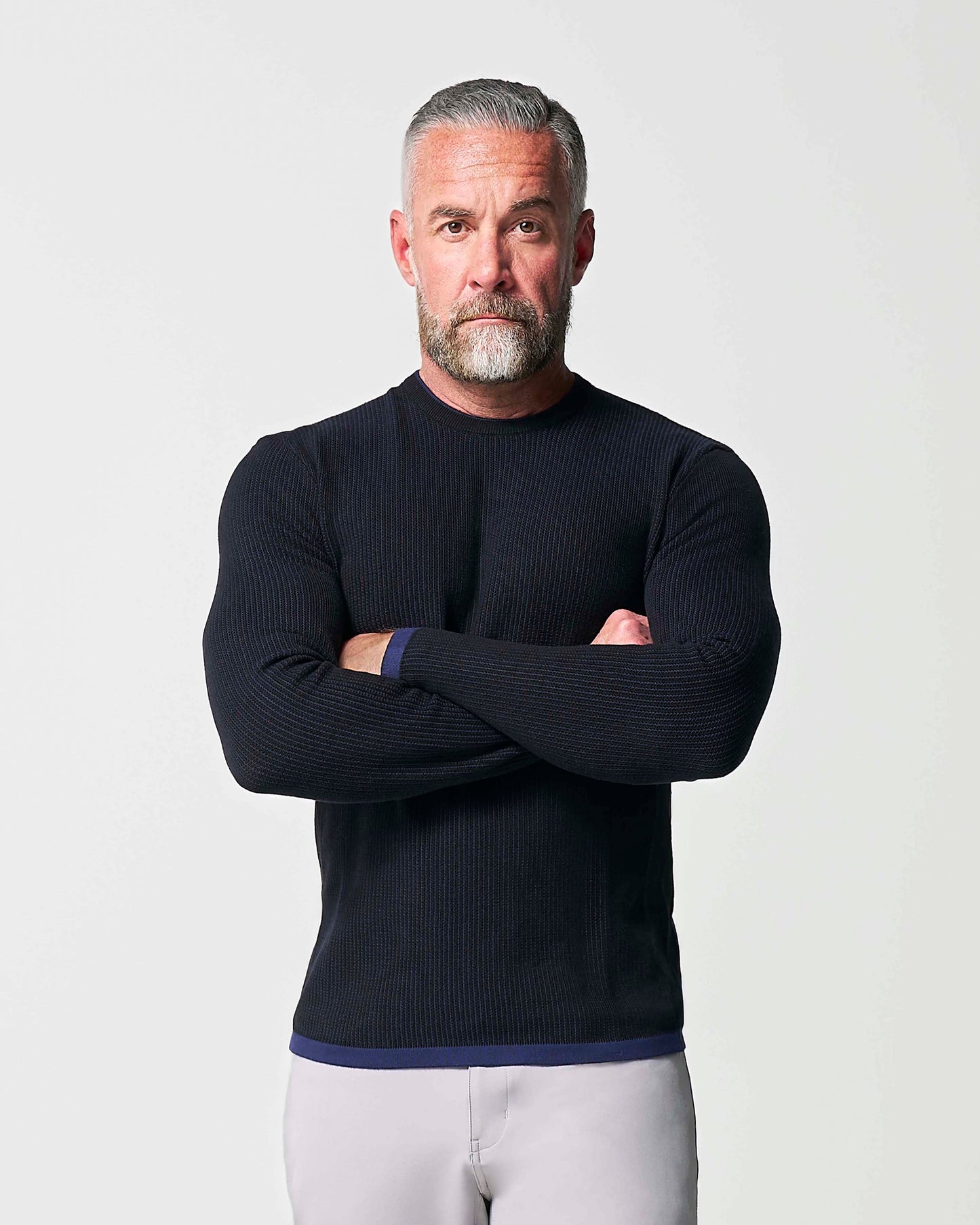 State & Liberty Lightweight Ribbed Knit Crewneck Sweater - Navy & Black