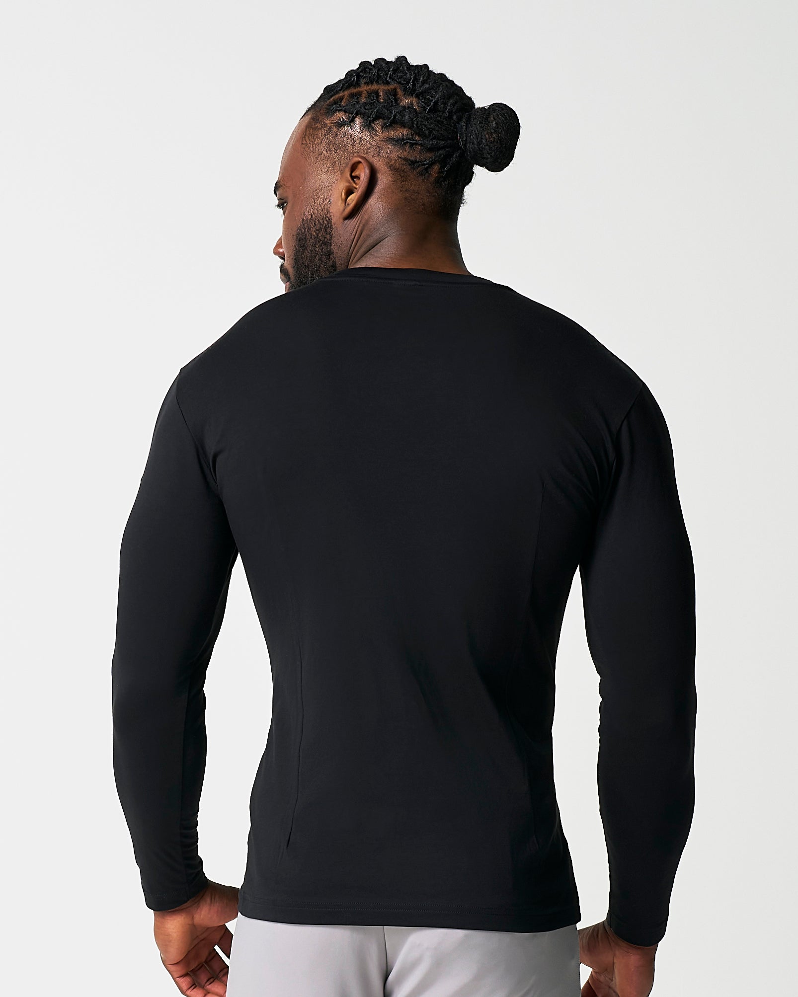 State & Liberty "The Riley" Black Long Sleeve Crewneck
